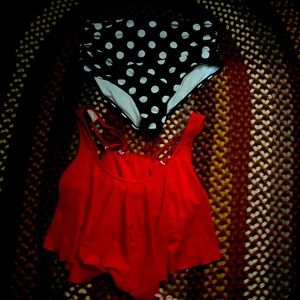 2 pice, Clean, size Large, only used a few times